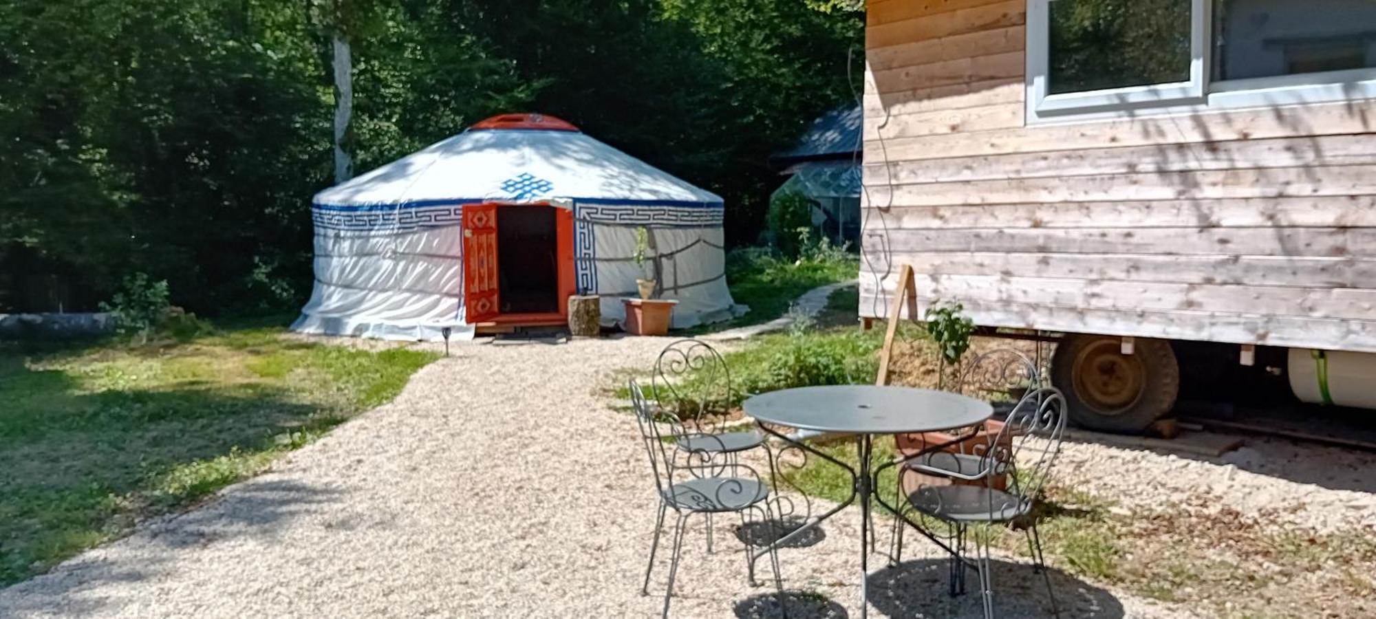 Yourte En Pleine Nature Dampierre  Exteriér fotografie